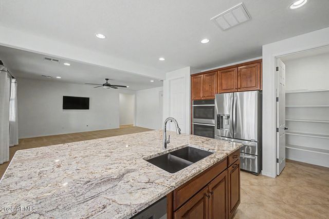 12542 W KRALL Court, Glendale, AZ 85307