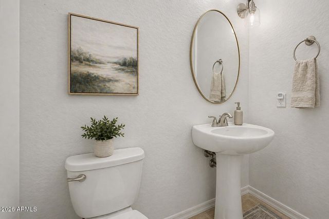 12542 W KRALL Court, Glendale, AZ 85307