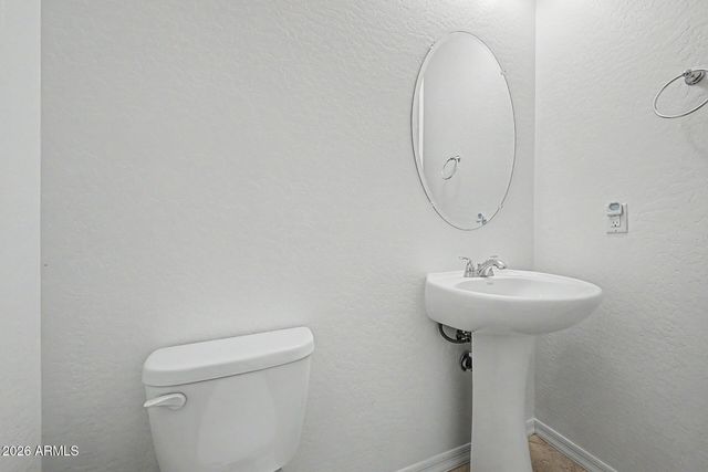 12542 W KRALL Court, Glendale, AZ 85307