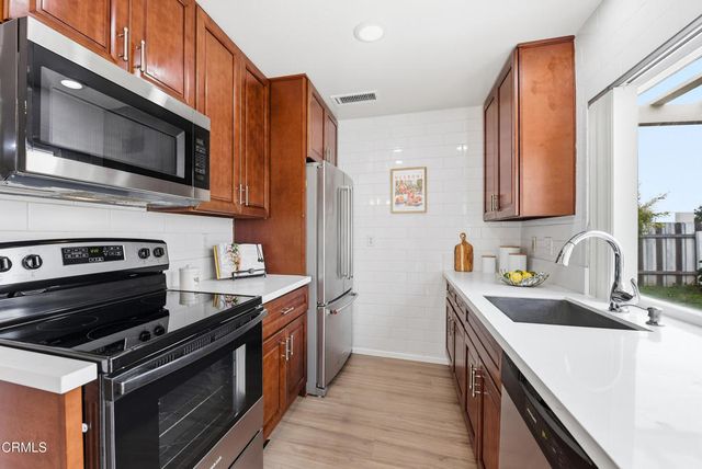 627 Evergreen Avenue, Thousand Oaks, CA 91320