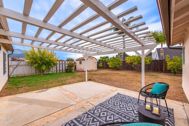 627 Evergreen Avenue, Thousand Oaks, CA 91320