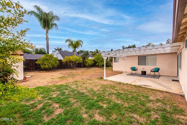 627 Evergreen Avenue, Thousand Oaks, CA 91320