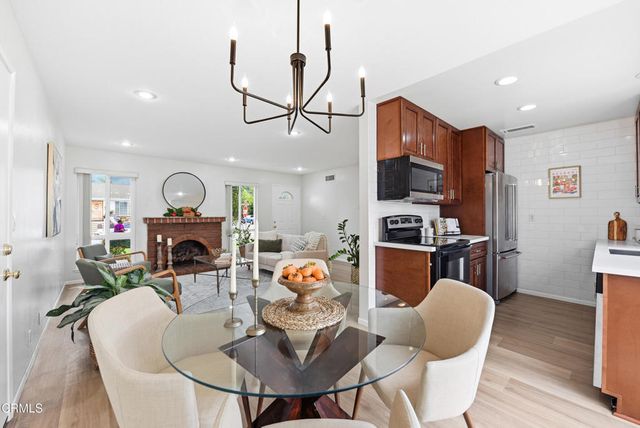 627 Evergreen Avenue, Thousand Oaks, CA 91320