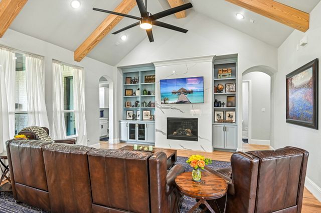 6517 Leo Lane, Godley, TX 76044