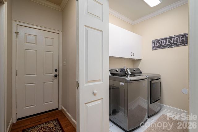 725 Hanna Woods Drive, Cramerton, NC 28032