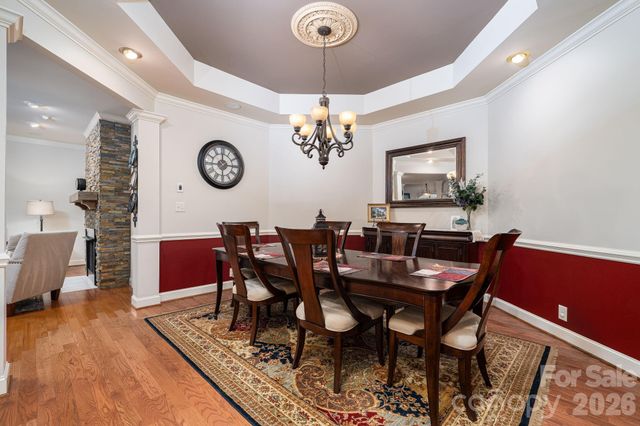725 Hanna Woods Drive, Cramerton, NC 28032