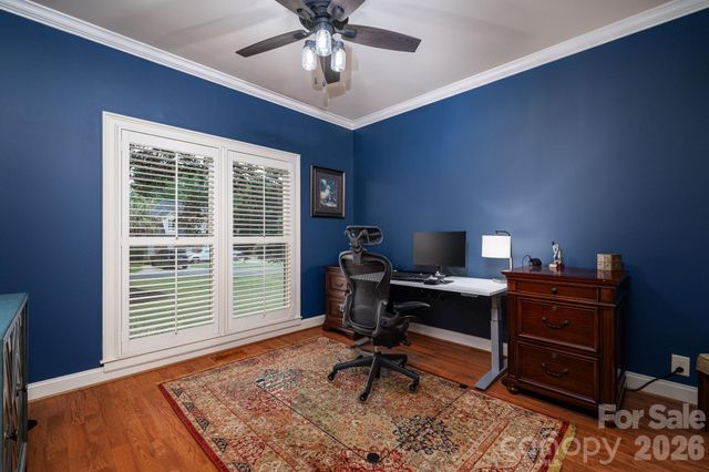 725 Hanna Woods Drive, Cramerton, NC 28032