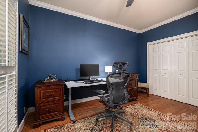 725 Hanna Woods Drive, Cramerton, NC 28032