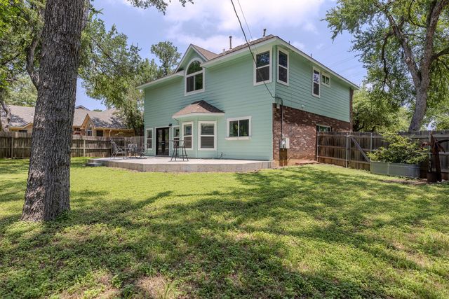 1900 Chaparral DR, Round Rock, TX 78681