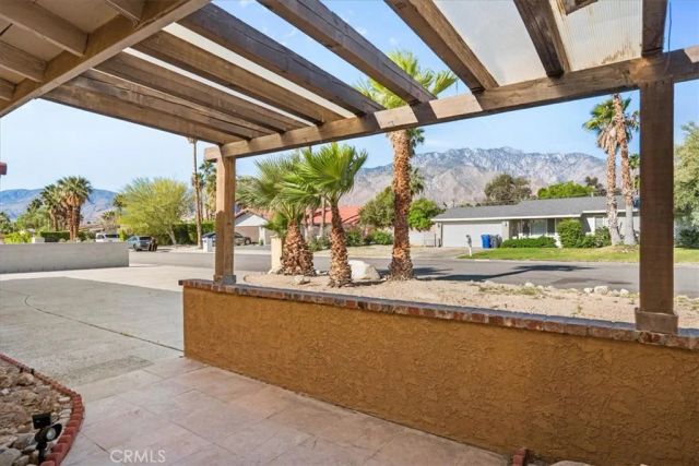 2330 N San Antonio, Palm Springs, CA 92262