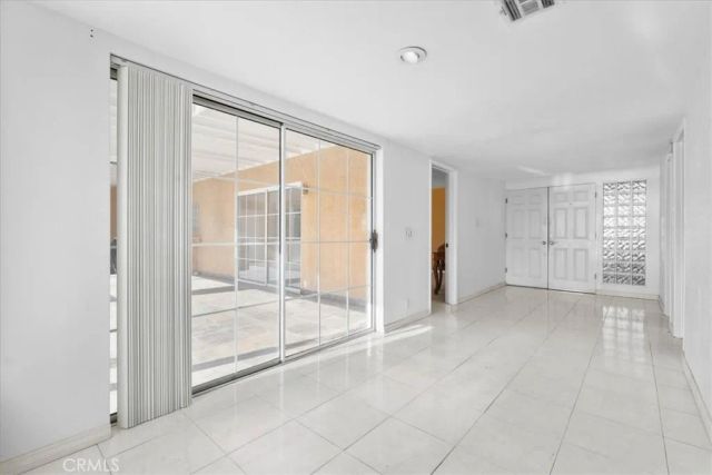 2330 N San Antonio, Palm Springs, CA 92262