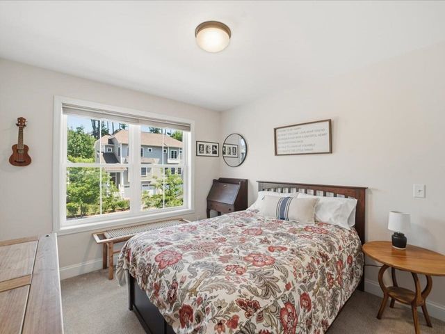 295 O'Brien Farm Road, South Burlington, VT 05403