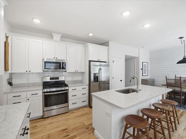 295 O'Brien Farm Road, South Burlington, VT 05403