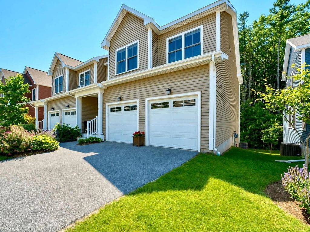 295 O'Brien Farm Road, South Burlington, VT 05403