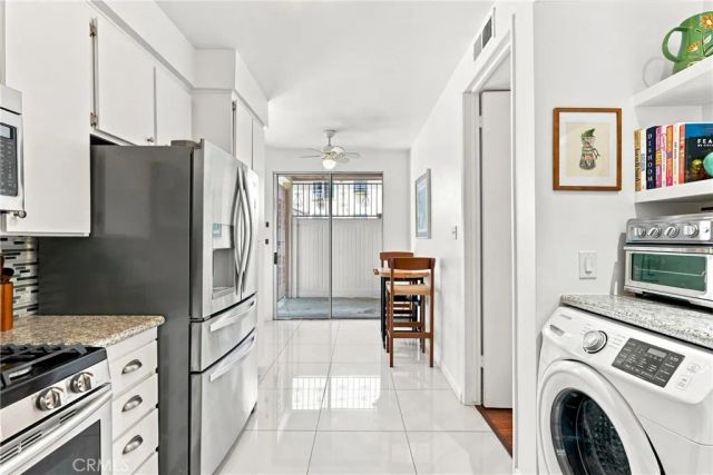 3315 Griffith Park Boulevard 109, Los Angeles, CA 90027
