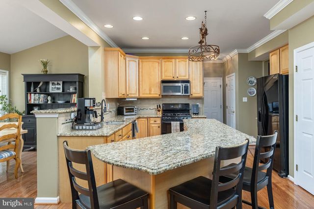 202 SHETLAND CT, Mullica Hill, NJ 08062