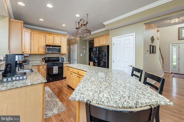 202 SHETLAND CT, Mullica Hill, NJ 08062