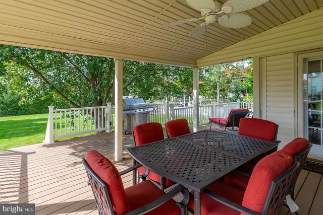 202 SHETLAND CT, Mullica Hill, NJ 08062