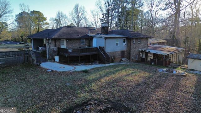 1558 Pine Circle, Lawrenceville, GA 30044