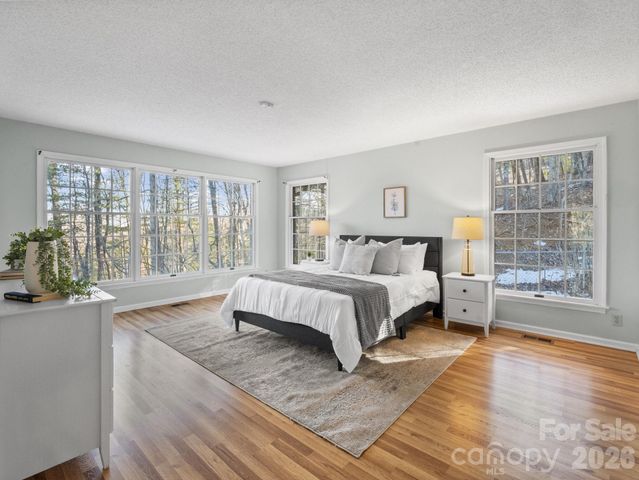 310 Claremont Drive, Flat Rock, NC 28731