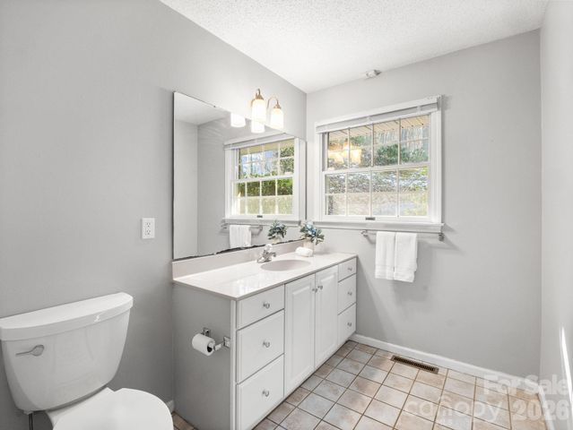 310 Claremont Drive, Flat Rock, NC 28731