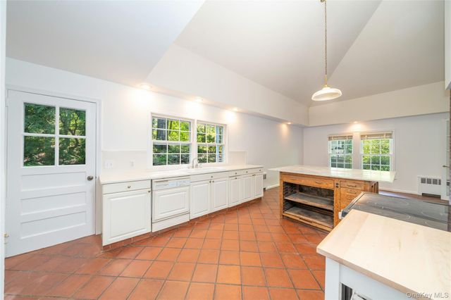 105 Douglas Road, Chappaqua, NY 10514