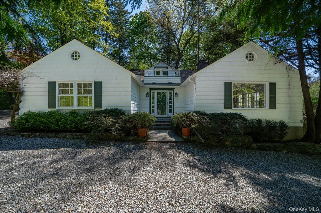 105 Douglas Road, Chappaqua, NY 10514