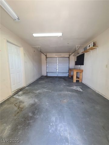 1960 Haiwee Street B, Pahrump, NV 89048