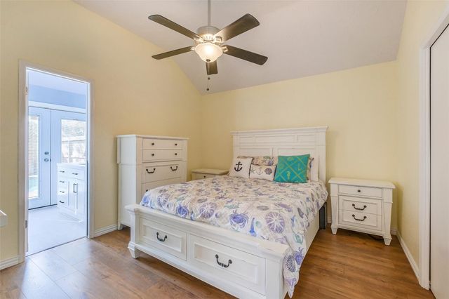 1304 Chelsea Lane, Pearland, TX 77581