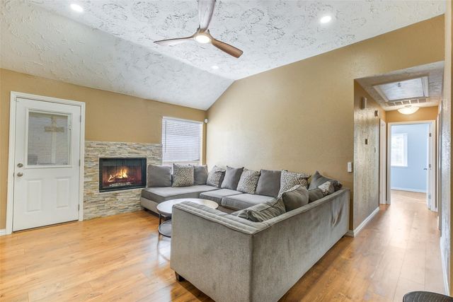 1304 Chelsea Lane, Pearland, TX 77581