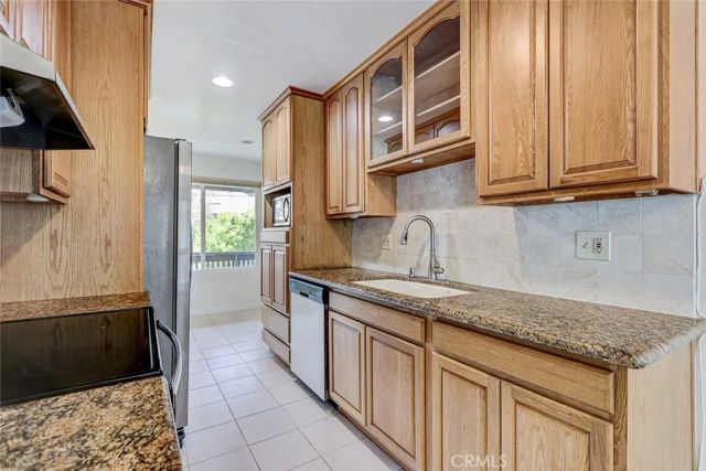 5650 Sumner Way 308, Culver City, CA 90230