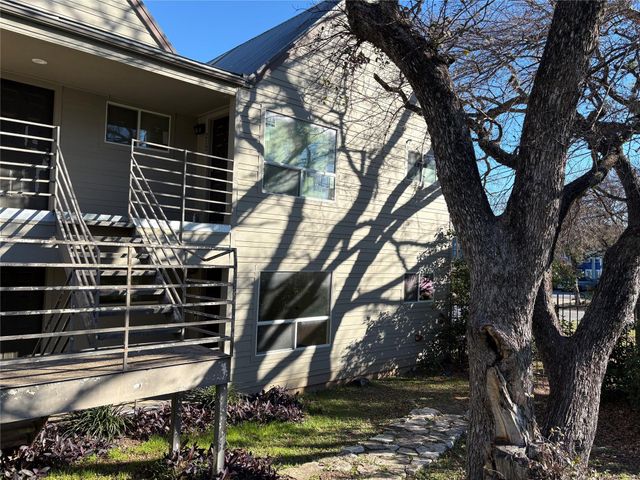 1514 Parker LN 111, Austin, TX 78741