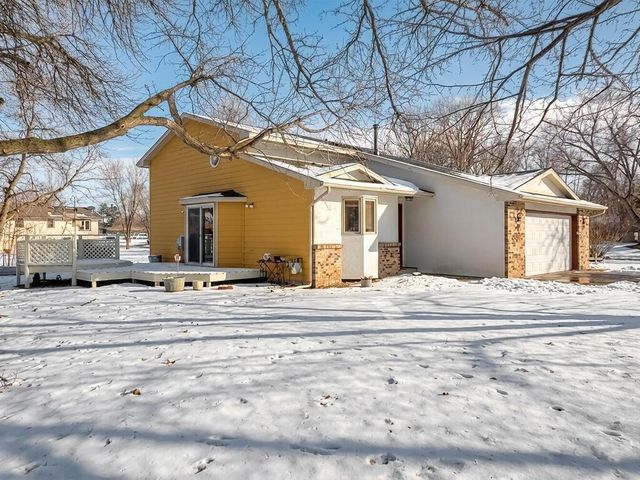 11641 55th Street NE, Albertville, MN 55301