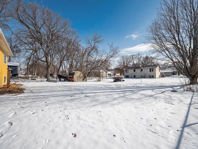 11641 55th Street NE, Albertville, MN 55301