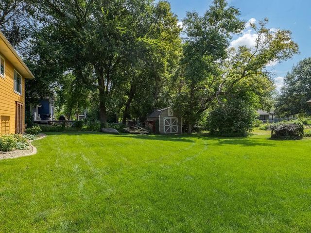 11641 55th Street NE, Albertville, MN 55301