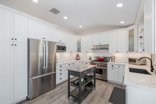 9503 CALLE ALTA, New Port Richey, FL 34655