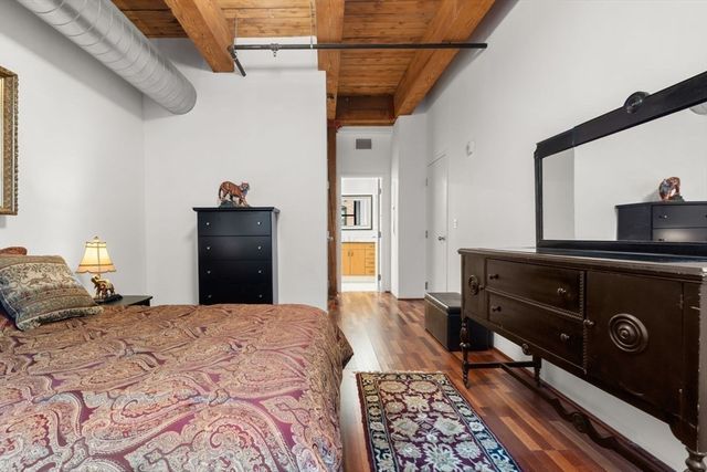 9 West Broadway 404, Boston, MA 02127