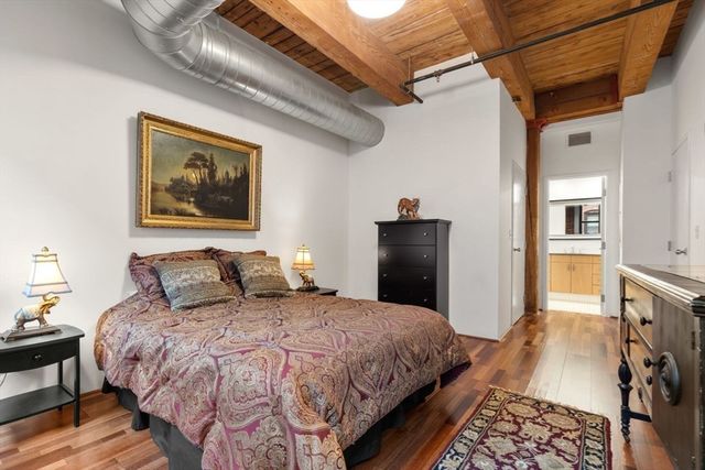 9 West Broadway 404, Boston, MA 02127