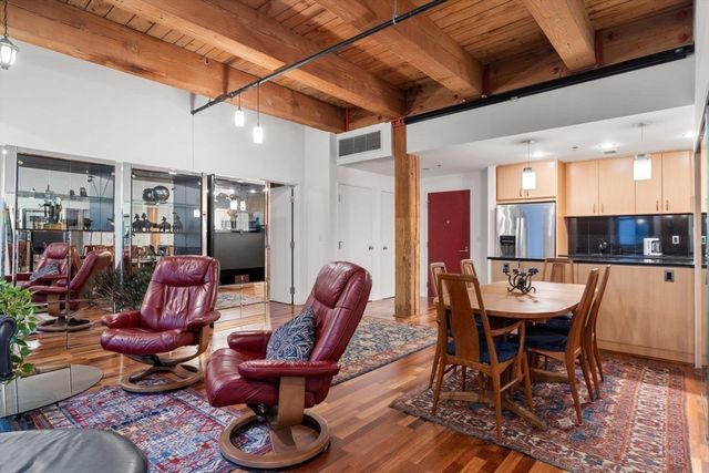 9 West Broadway 404, Boston, MA 02127