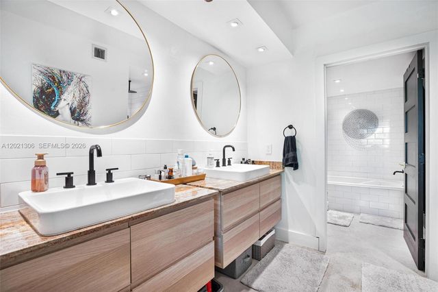 245 Michigan Ave LG-5, Miami Beach, FL 33139