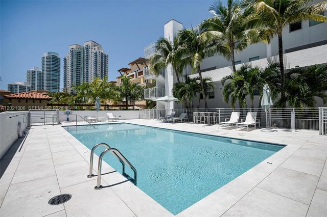 245 Michigan Ave LG-5, Miami Beach, FL 33139