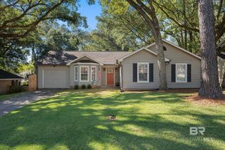 158 Montclair Loop, Daphne, AL 36526