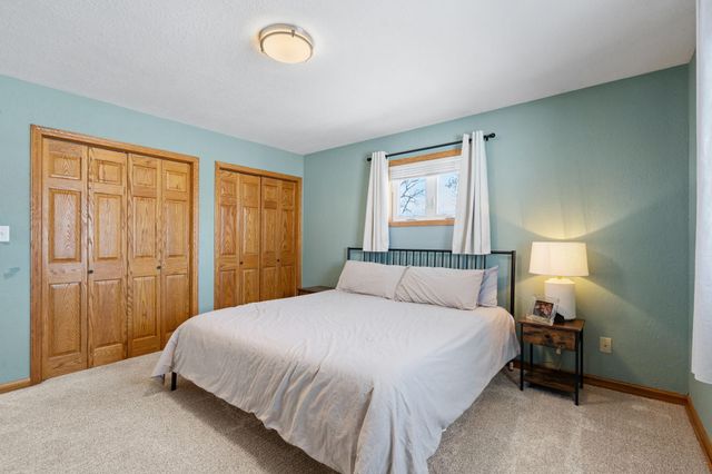 7810 Scandia Trail N, Forest Lake, MN 55025