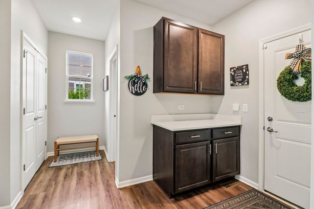 1139 River Birch Boulevard, Crystal Lake, IL 60012
