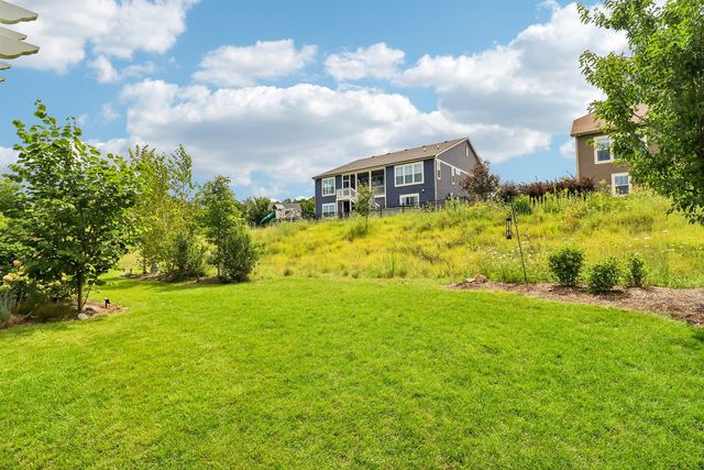 1139 River Birch Boulevard, Crystal Lake, IL 60012