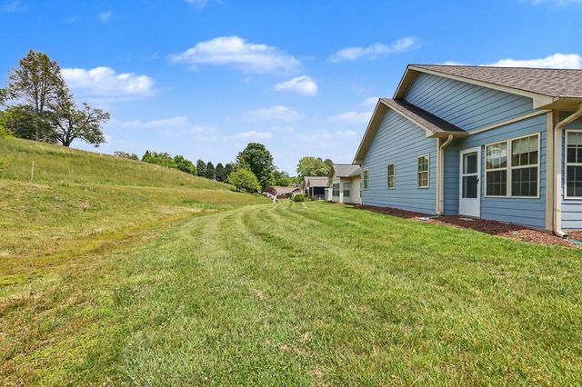 47 Riverwalk Circle, Hayesville, NC 28904