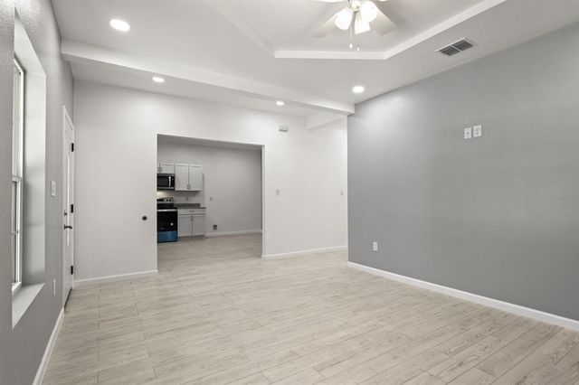 520 N Cecelia, Mt Pleasant, TX 75455