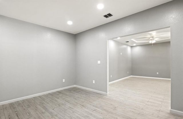 520 N Cecelia, Mt Pleasant, TX 75455