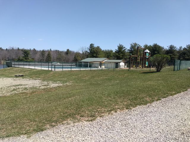 161 Greenwood LN, Copper Hill, VA 24079