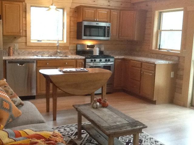 161 Greenwood LN, Copper Hill, VA 24079